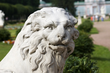 Statue in the Park " Kuskovo"
