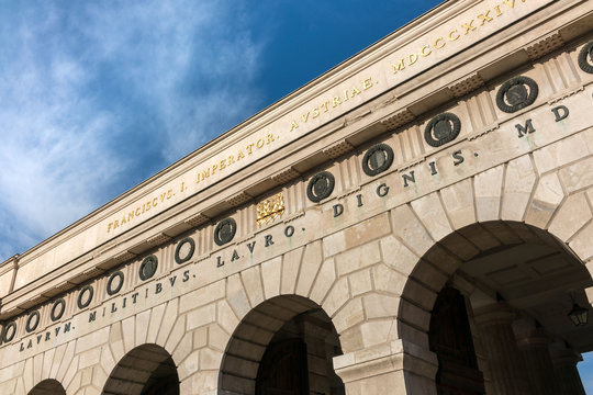 Heldentor (&Auml;u&szlig;eres Burgtor), 1824 in Wien