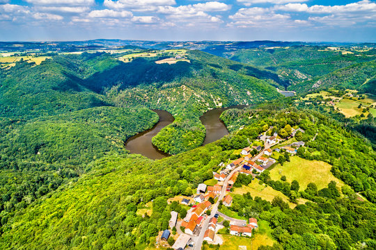 Meander of Queuille on the Sioule river in France