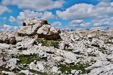 Steine und Felsen, Sellaplateau, Dolomiten