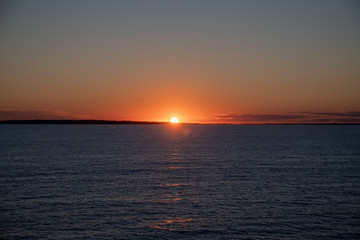 Setting sun on the ocean
