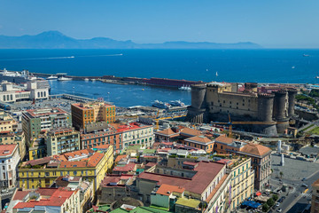 Fototapeta na wymiar View of the New Castle in Naples