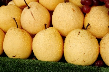 Chinese pear at street food