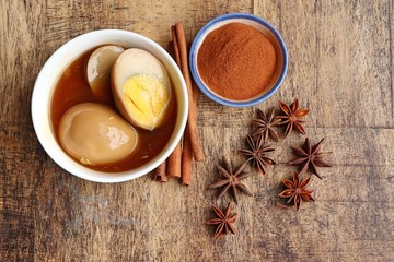 Eggs in brown sauce