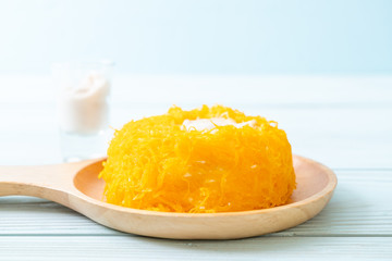 Sweet Egg-Serpentine Cake or Gold Egg Yolk Thread Cakes