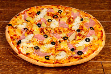 Pizza with ham and cheese