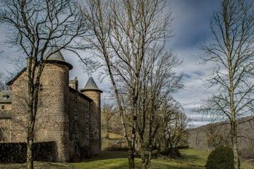 Fototapeta na wymiar engayresque sévérac le château