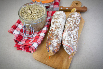 rillettes et saucisson 