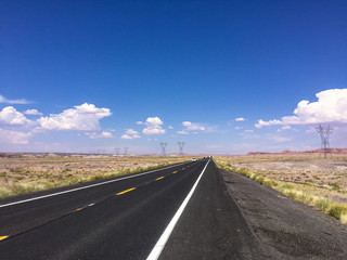 Highway bis zum Horizont. Der Westen der USA