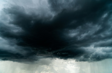 Obraz premium Storm clouds with the rain
