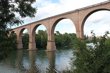 Fototapeta na wymiar Pont sur le Tarn