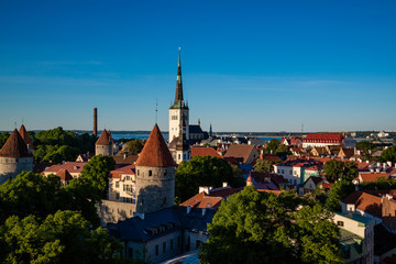 Fototapeta na wymiar View to old city of Tallinn, Estonia on a nice sunny evening.