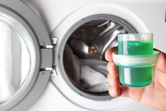 Liquid Detergent Green Washing Machine Hand