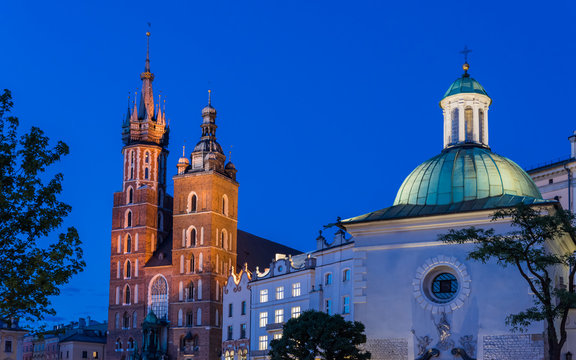 Fototapeta Krakau – Marienkirche zur Blauen Stunde