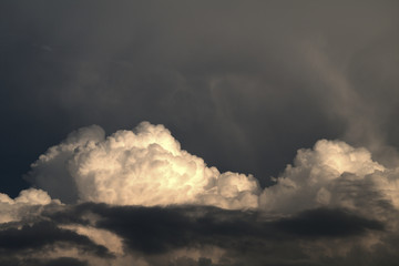 cloud,cumulus,air,storm,nature,white,weather,dark,cloudy