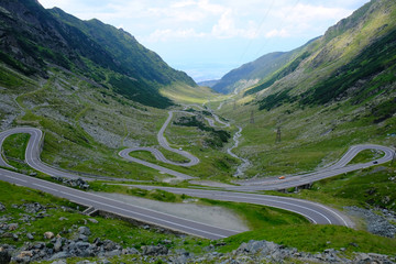 Rumunia, Karpaty Rumuńskie - Góry Fagaras, droga transfogaraska w okolicach Balea Lac © Iwona