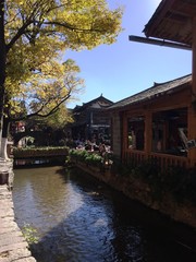Canal view in the Old Town of Lijiang (Yunnan, China)
