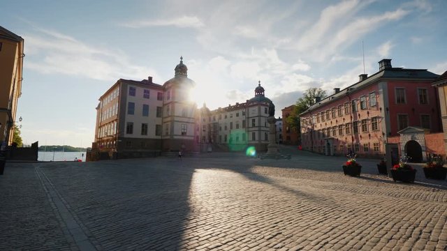 Jarl Birger Square, with a monument to the founder of Stockholm and the Palace of Wrangel. Wide angle shot