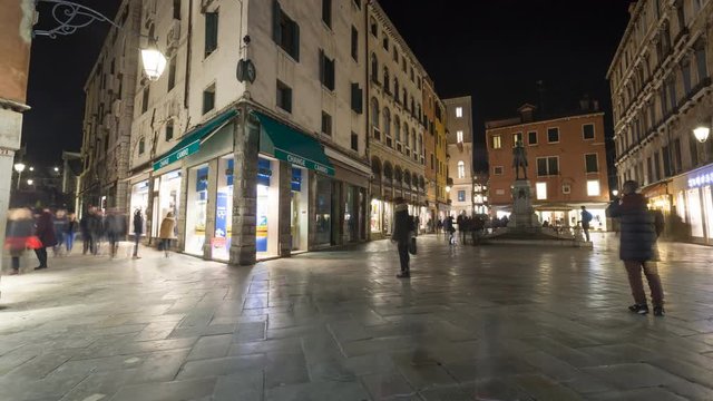 Timelapse of a square with people moving.