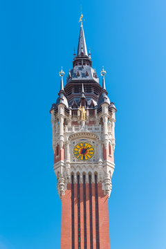 The beautiful city hall of Calais, in France, the belfry 
