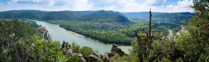 Wachaupanorama Donauschlinge bei Dürnstein