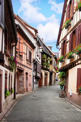 Ribeauvillé. Maisons à colombages dans les rues du centre-ville, Alsace, Haut Rhin. Grand Est