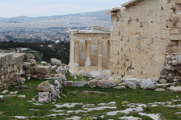 Vista de los parques de la Acr&oacute;polis Griega. 