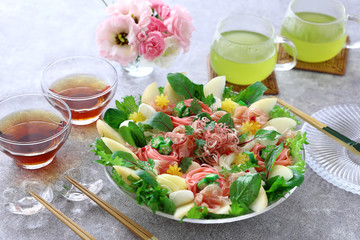 桃のそうめんサラダ