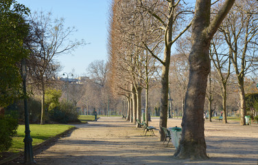 Park near the eiffel tower in Paris