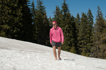 Naklejka premium A man who travels around the world