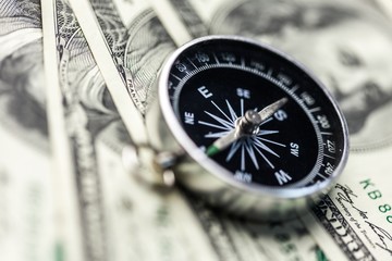 Compass on Banknotes