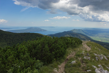 Fototapeta na wymiar nature scenery landscape from mountain ridge with view to the sea
