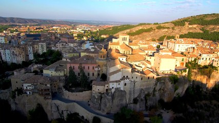 Fototapeta na wymiar Casas en Cuenca. España. Ciudad Patrimonio de la Humanidad