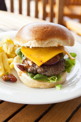 Chili Cheeseburger