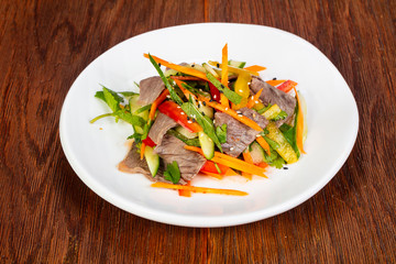 Vietnam salad with beef