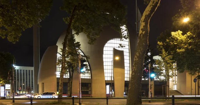 Timelapse of the Mosque in Cologne Germany / Zeitraffer von der Moschee in K&ouml;ln, Deutschland