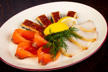 Fish plate with eel