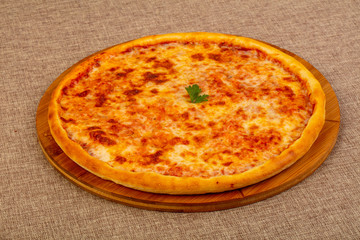 Pizza four cheeses