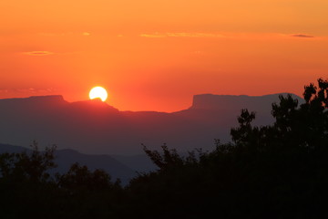 Lever de soleil sur la Chartreuse
