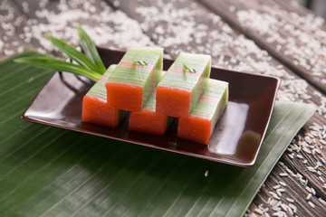 traditional indonesian dishes kue lapis