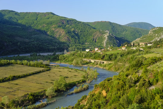 Albania, Elbasan, near Librazhd, Shkumbin Valley, Shkumbin river