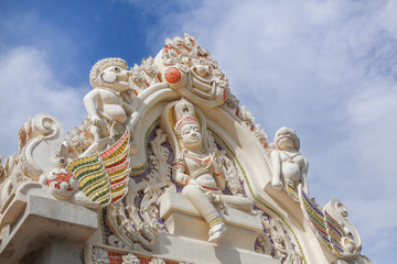 Fototapeta na wymiar Indo-Thai Art Temple at Wat Thung Suead Surat Thailand