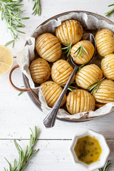 Lemony rosemary potatoes