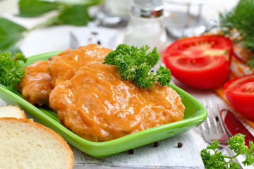 Meat stake stew with tomato sauce
