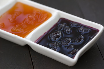 vişne ve kayısı reçeli