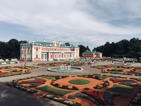 Tallinn Kadriorg Palace