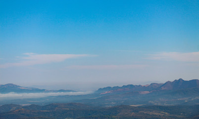 Mirante do Parque Estadual Serra do Rola Mo&ccedil;a, Minas Gerais, Brasil