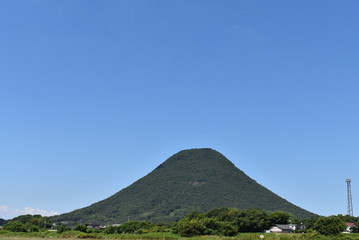 飯野山