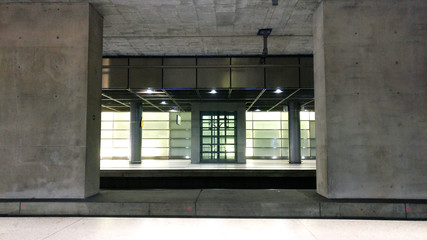 Moderner Bahnhof