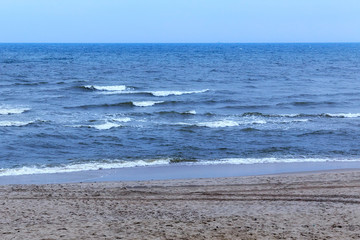 Fototapeta na wymiar Beautiful seascape on the Baltic Sea coast in spring.